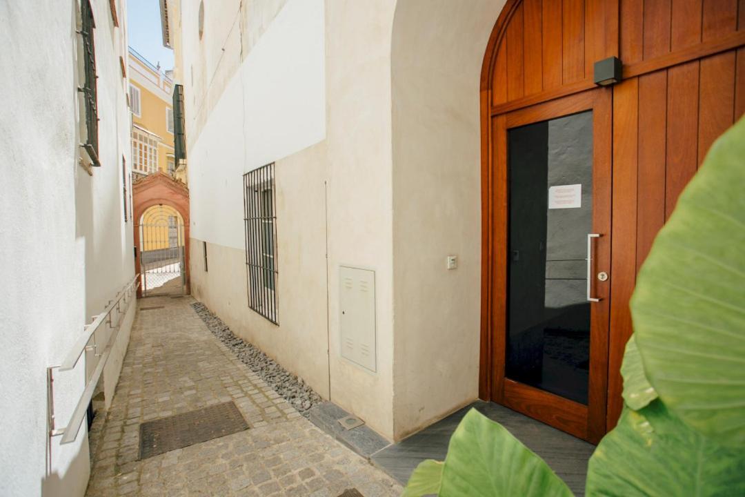 Attic With Terrace- 1Bd 1Bth- Corral Del Rey Appartement Sevilla Buitenkant foto